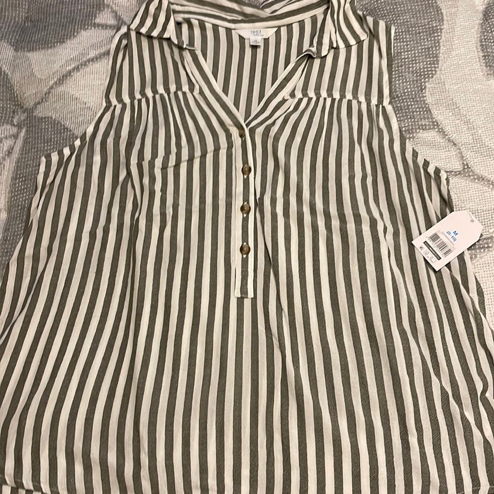 Striped blouse size M. NEW!!